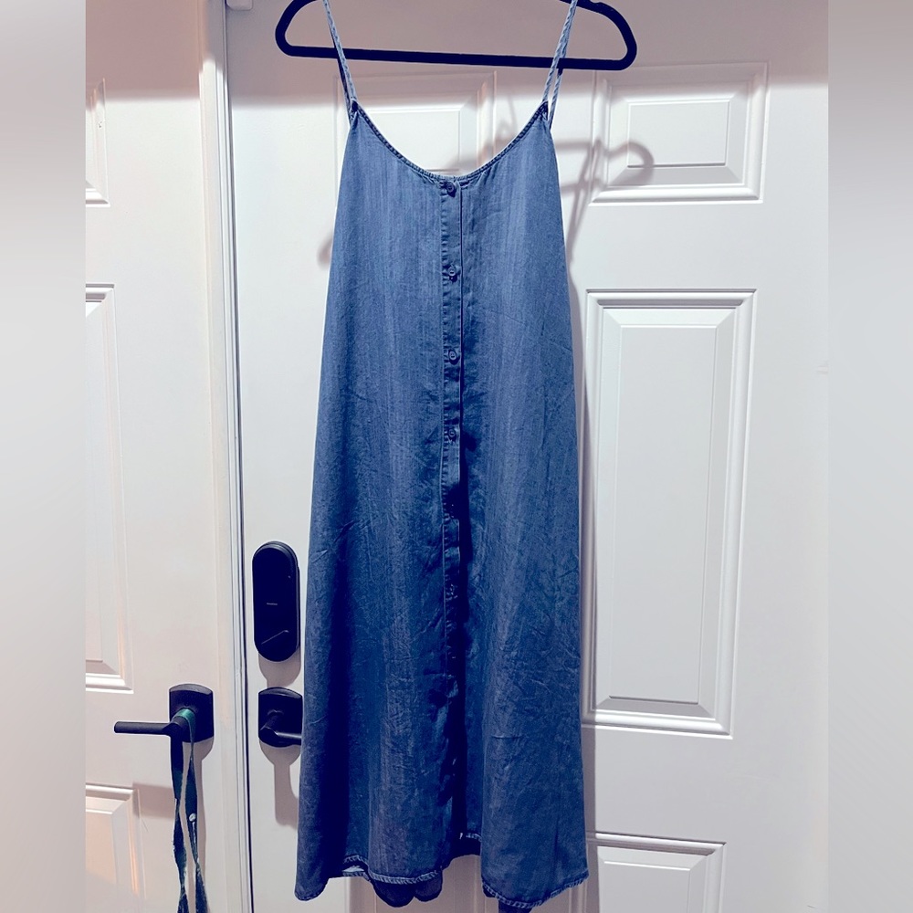 Lulus lightweight denim dress button down midi